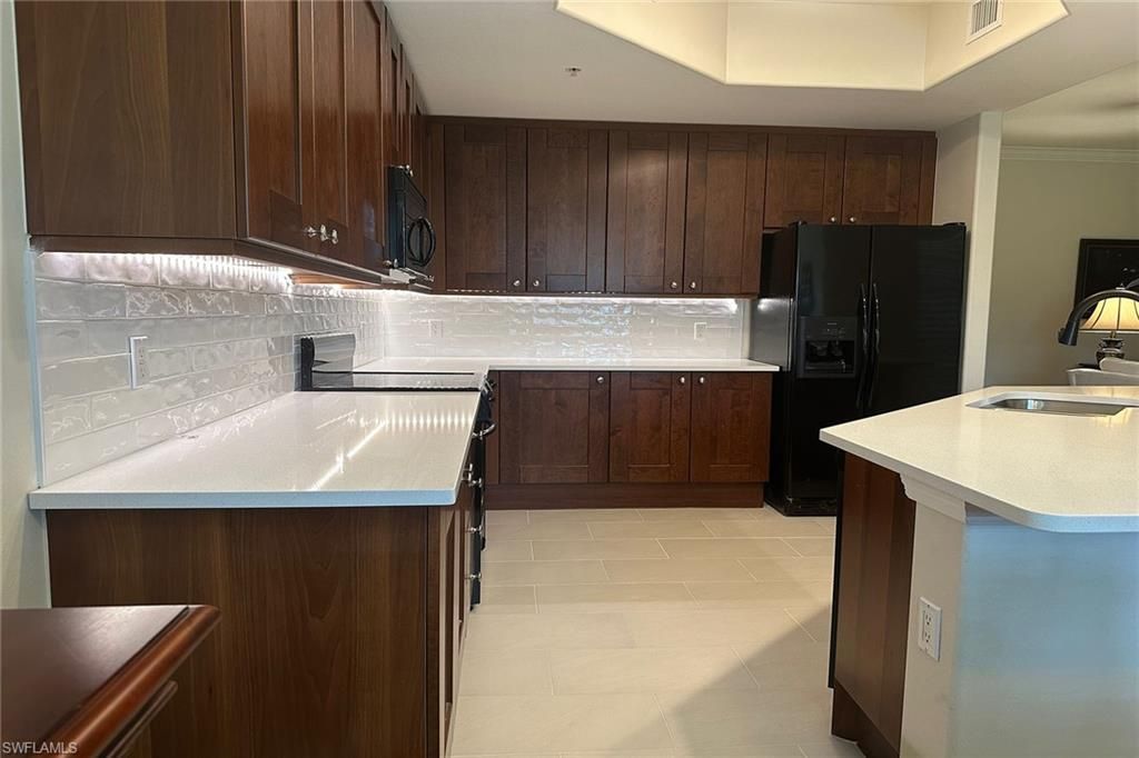 1015 Sandpiper St, Unit D105, Naples, FL 34102 Photo