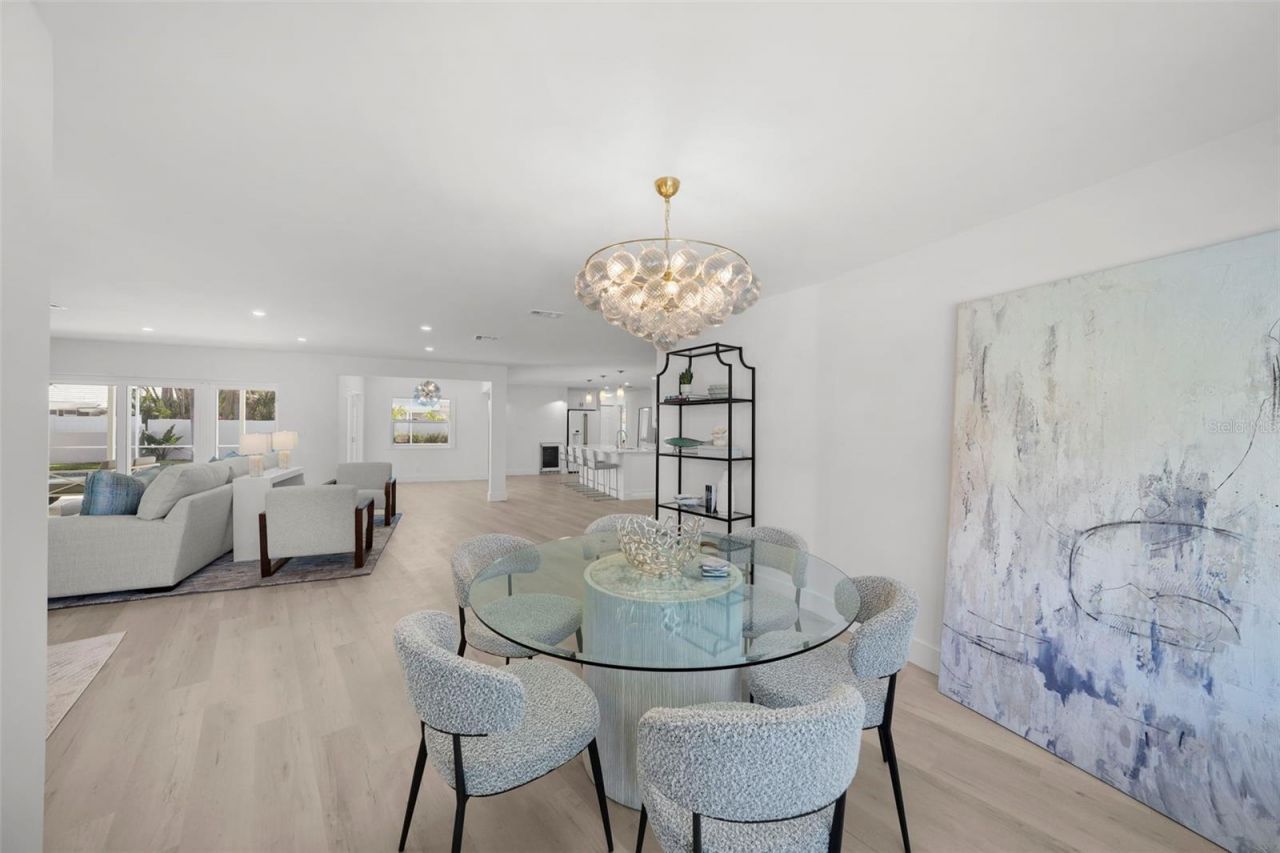 5884 51st Street S, Saint Petersburg, FL 33715 Photo