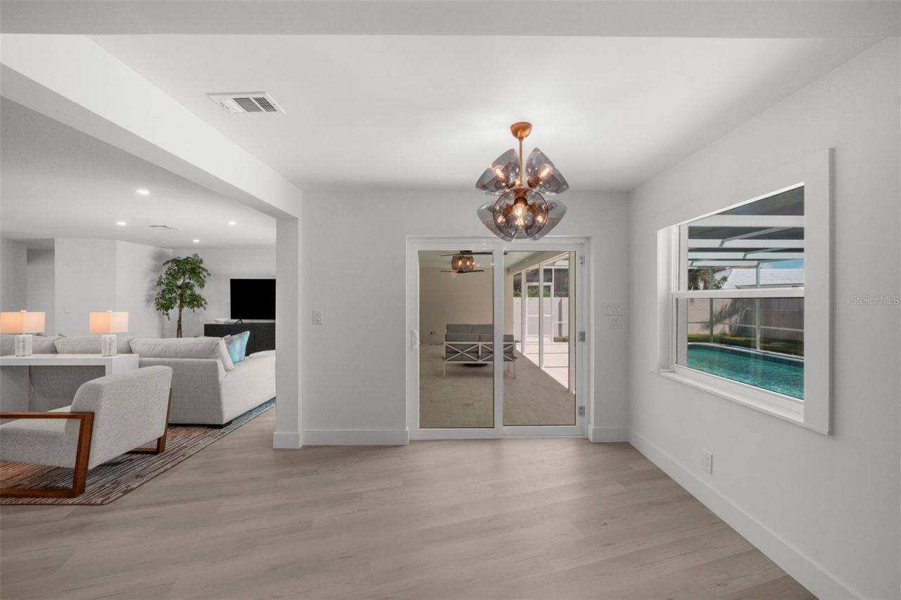 5884 51st Street S, Saint Petersburg, FL 33715 Photo