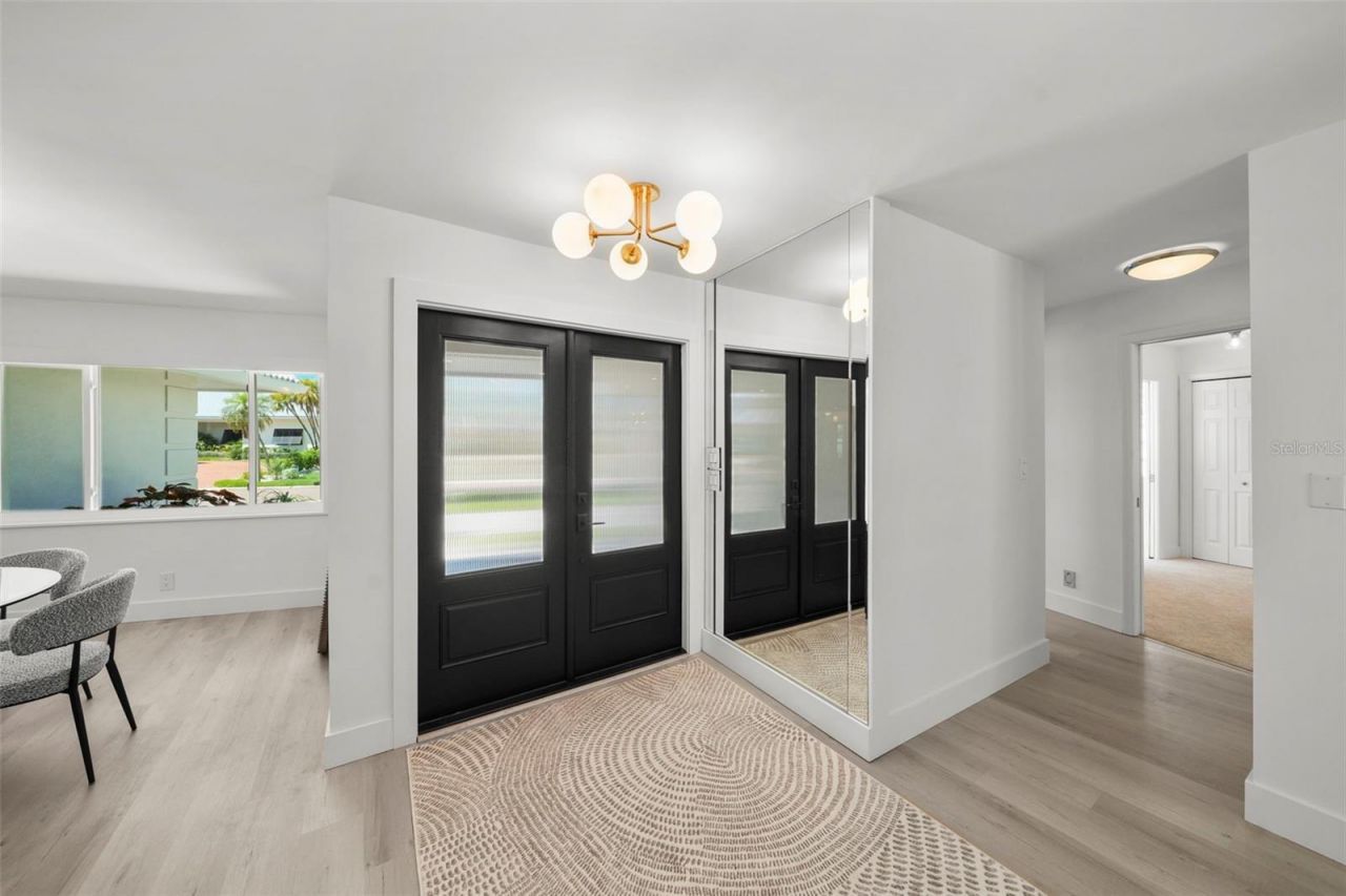 5884 51st Street S, Saint Petersburg, FL 33715 Photo