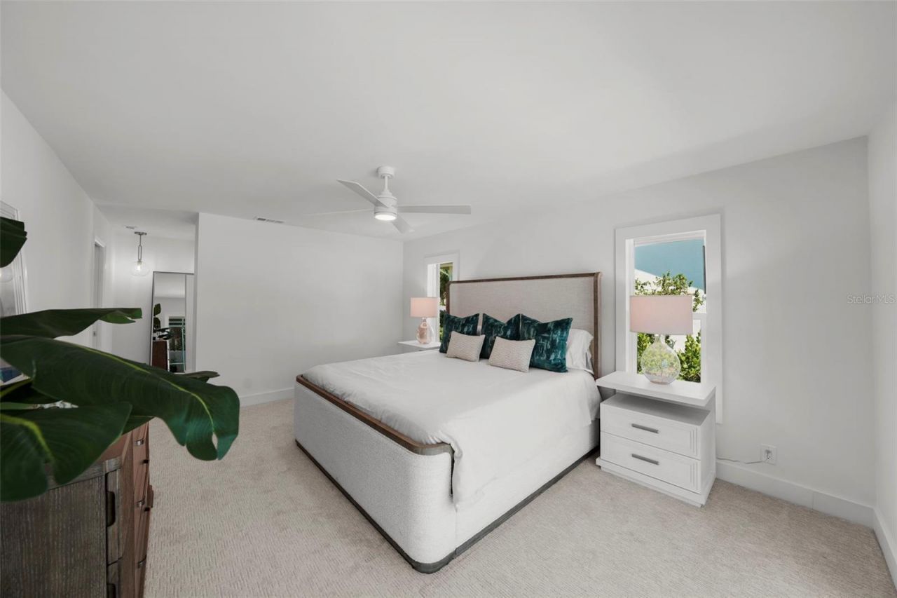 5884 51st Street S, Saint Petersburg, FL 33715 Photo