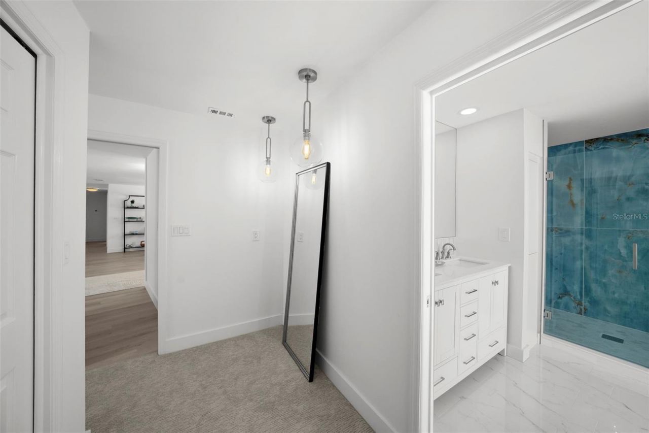 5884 51st Street S, Saint Petersburg, FL 33715 Photo