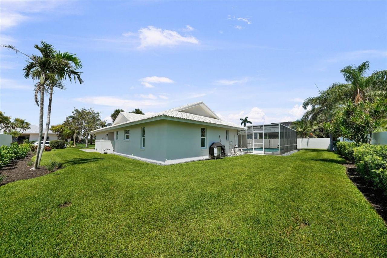 5884 51st Street S, Saint Petersburg, FL 33715 Photo