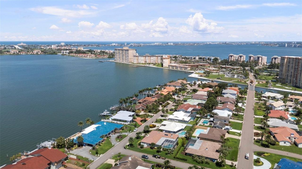 5884 51st Street S, Saint Petersburg, FL 33715 Photo