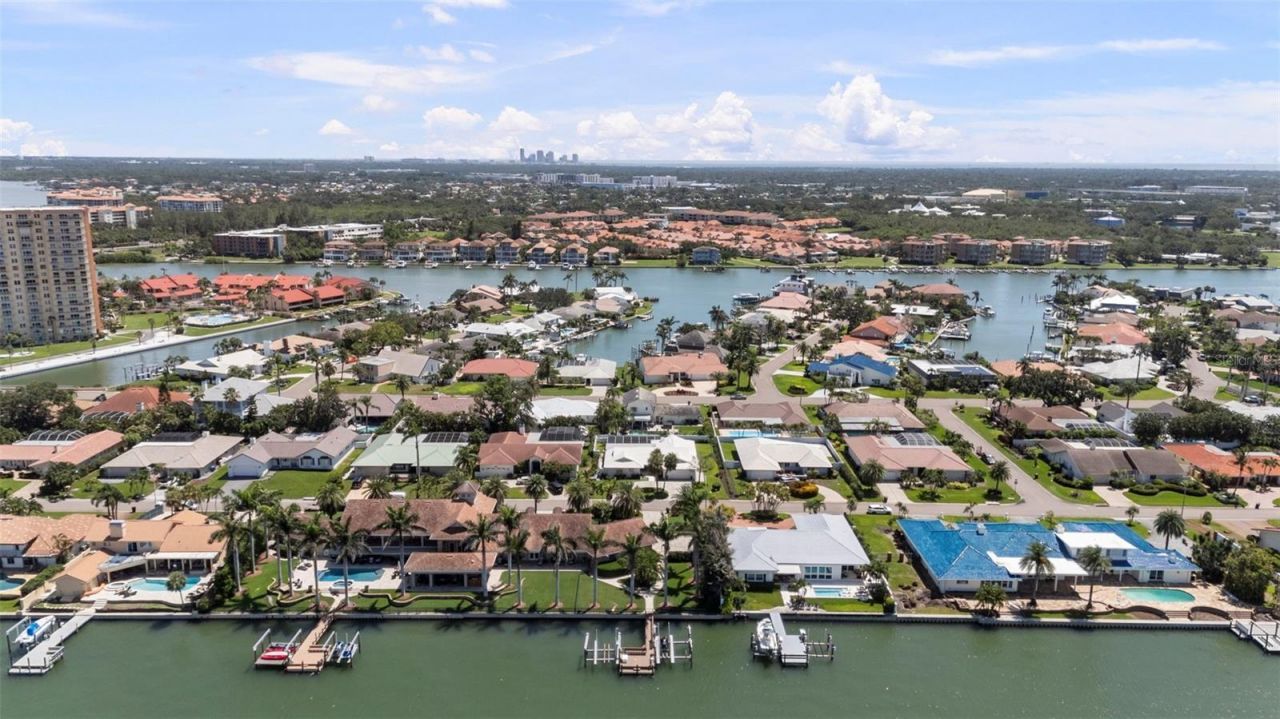 5884 51st Street S, Saint Petersburg, FL 33715 Photo