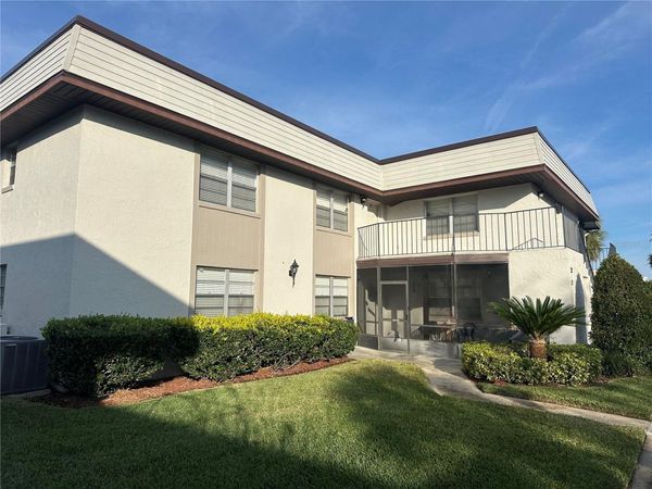 22 WINDTREE LANE, Unit 203, WINTER GARDEN, FL 34787