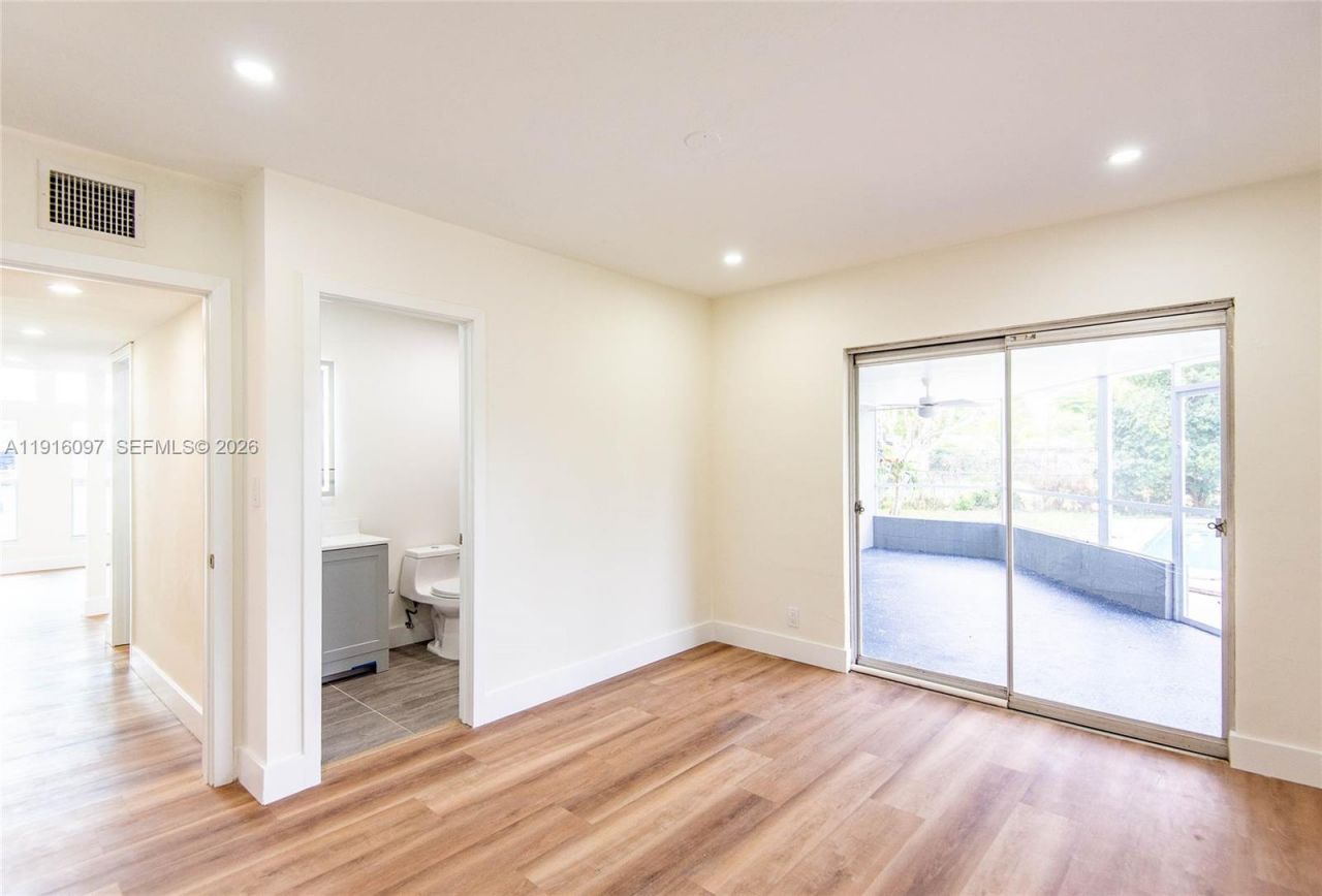 429 W Evanston Cir, Fort Lauderdale, FL 33312 Photo