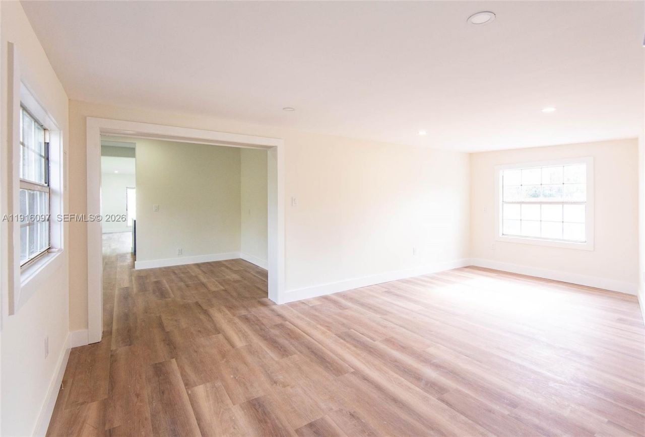 429 W Evanston Cir, Fort Lauderdale, FL 33312 Photo