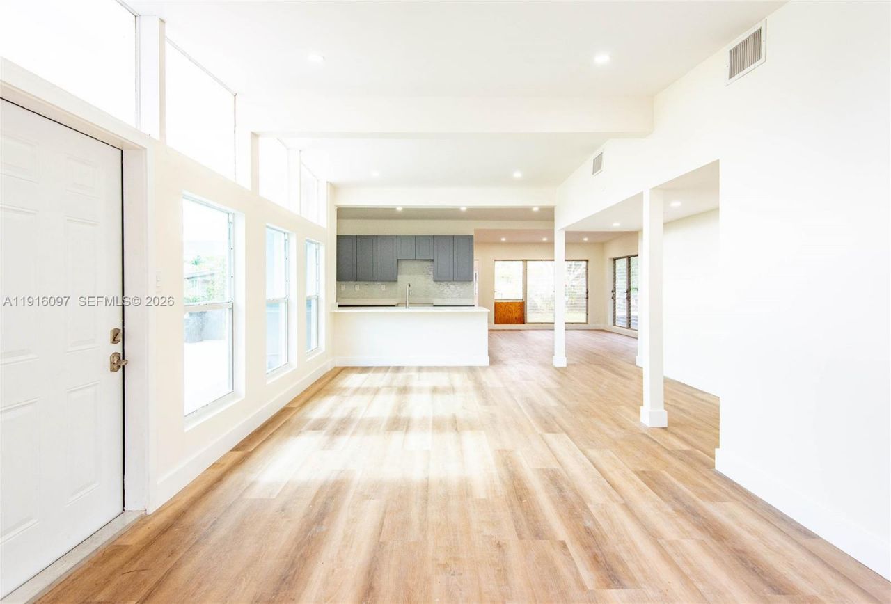 429 W Evanston Cir, Fort Lauderdale, FL 33312 Photo