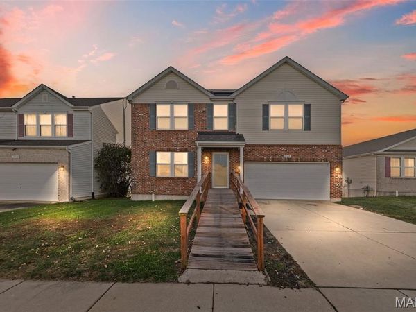 2528 Commons Parkway, Belleville, IL 62221