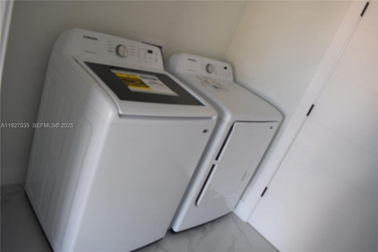 2555 W 25th St, Lehigh Acres, FL 33971 Photo