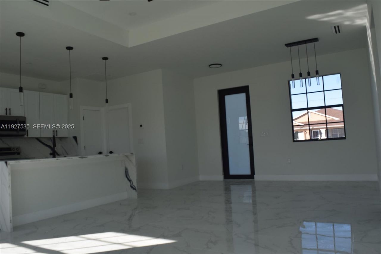 2555 W 25th St, Lehigh Acres, FL 33971 Photo