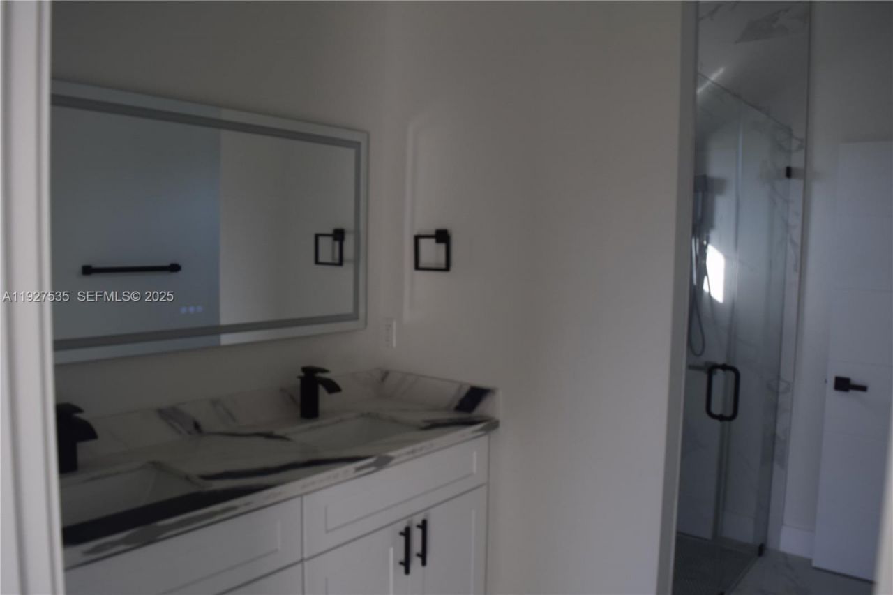 2555 W 25th St, Lehigh Acres, FL 33971 Photo