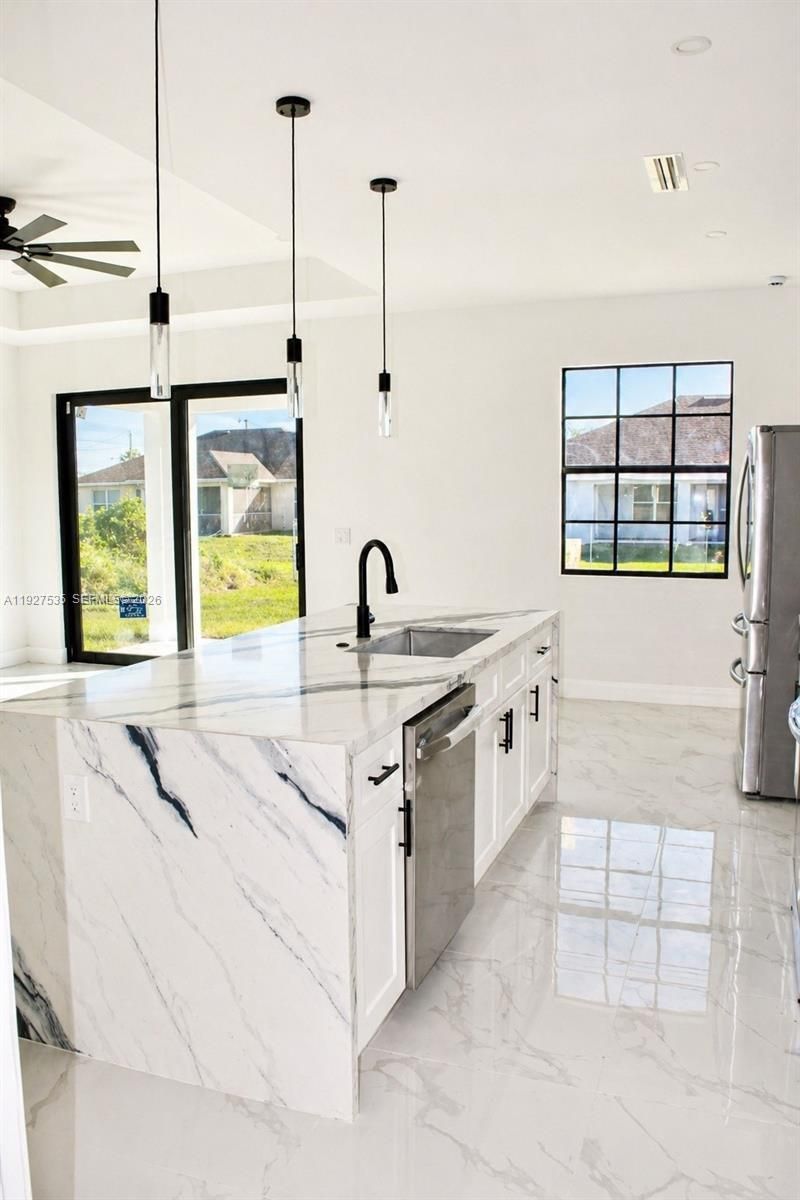 2555 W 25th St, Lehigh Acres, FL 33971 Photo