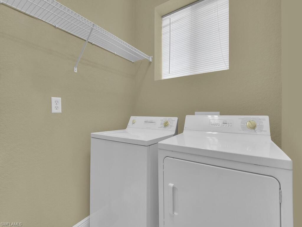 9950 Chiana Cir, Fort Myers, FL 33905 Photo