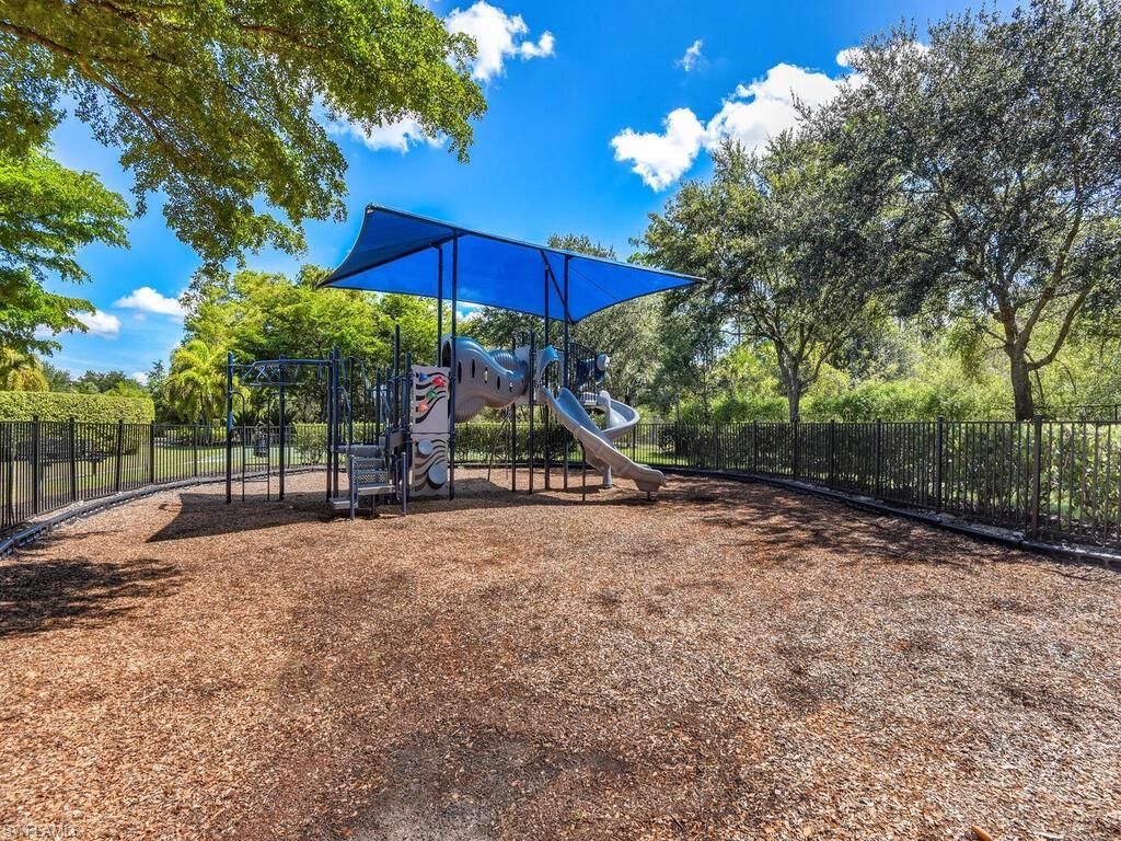 9950 Chiana Cir, Fort Myers, FL 33905 Photo