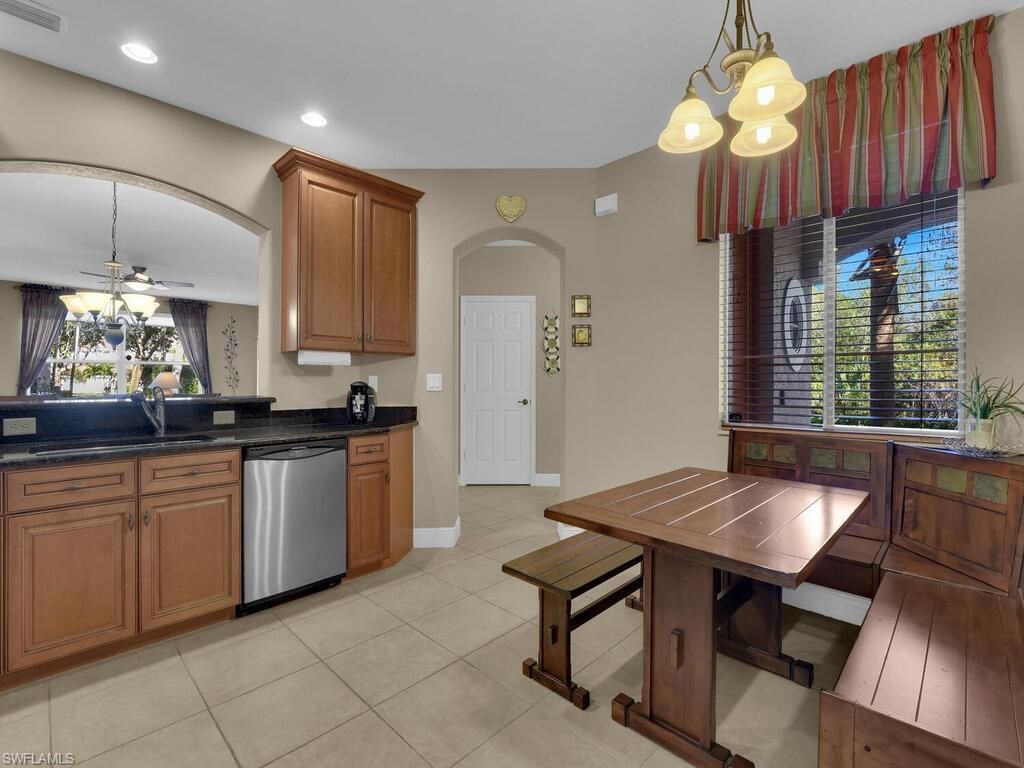 9950 Chiana Cir, Fort Myers, FL 33905 Photo