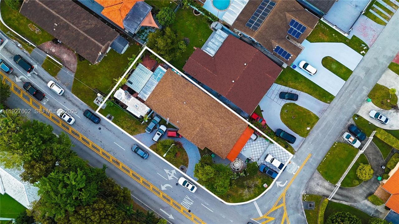 598 SW 121st Ave, Miami, FL 33184 Photo