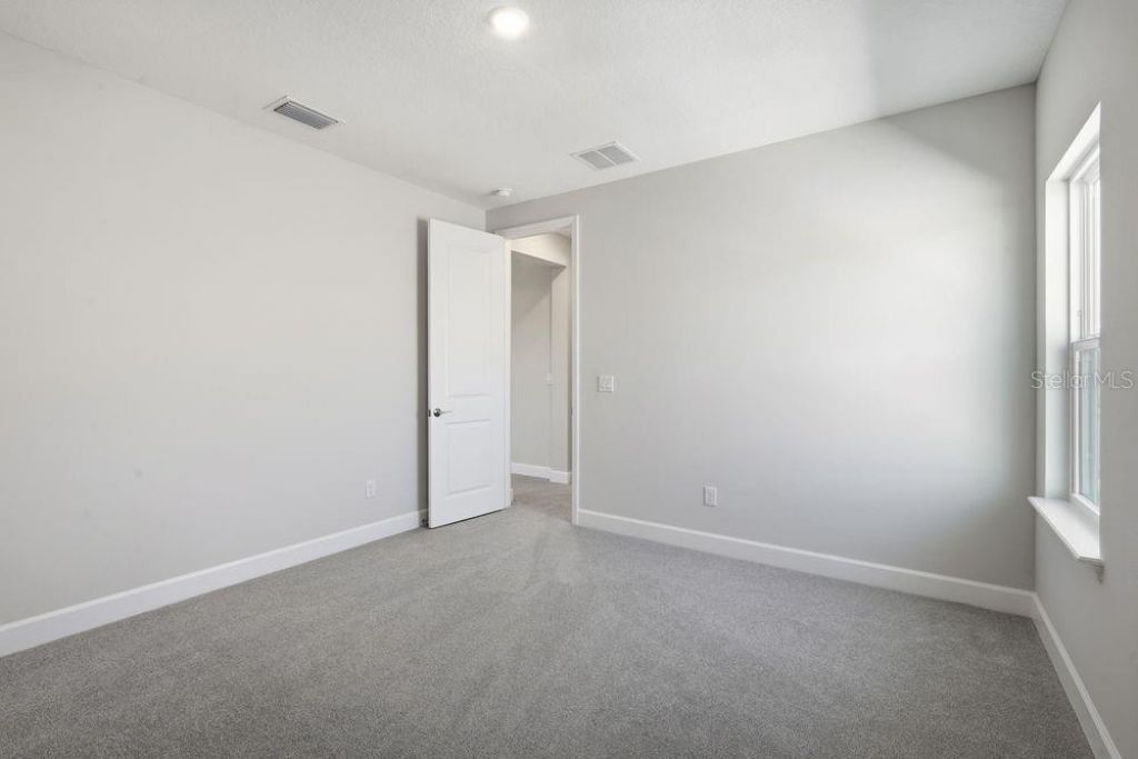 35074 Emberview Drive, Zephyrhills, FL 33541 Photo