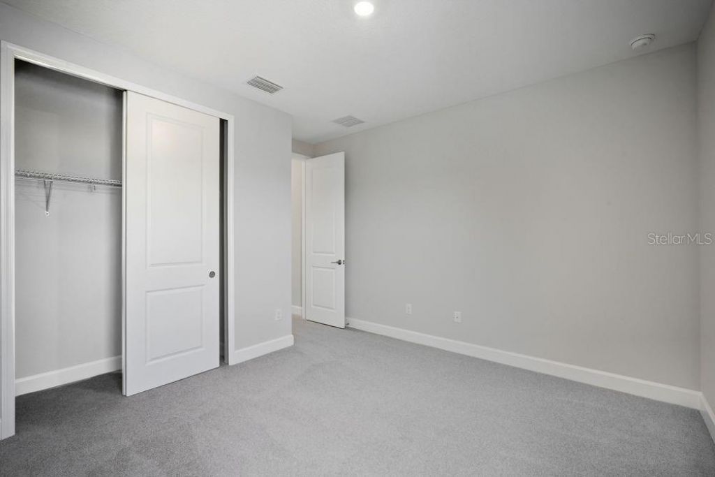 35074 Emberview Drive, Zephyrhills, FL 33541 Photo