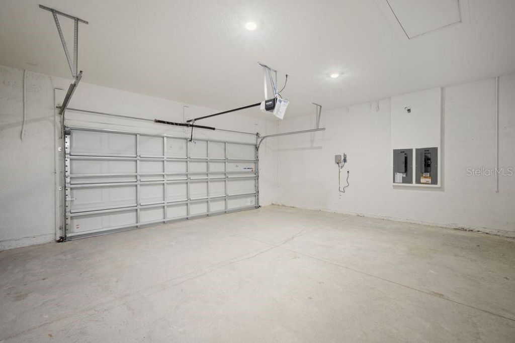 35074 Emberview Drive, Zephyrhills, FL 33541 Photo