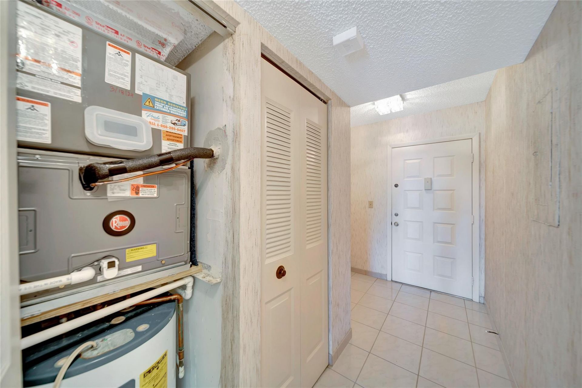 3521 Environ Boulevard, Unit B509, Lauderhill, FL 33319 Photo