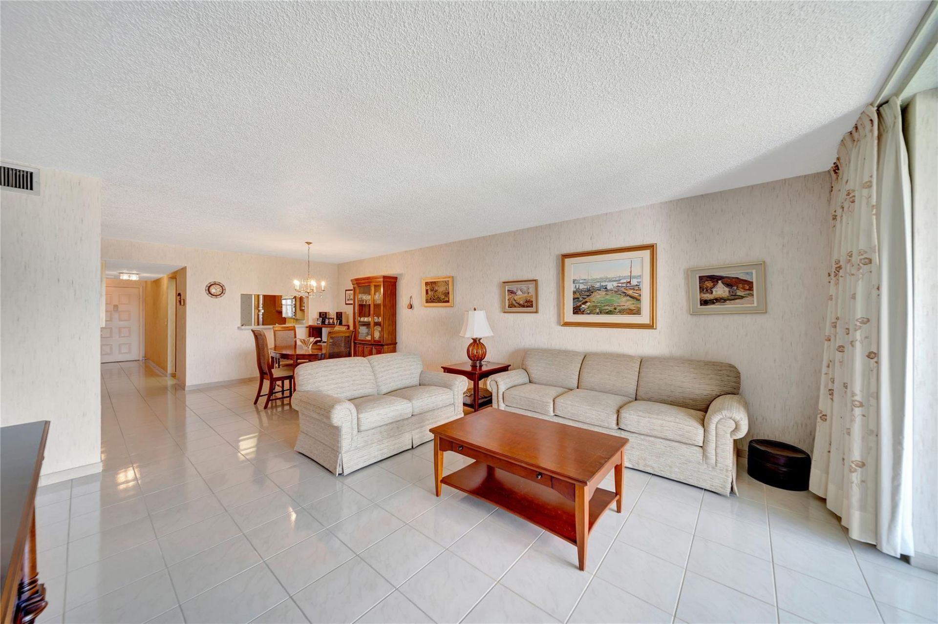 3521 Environ Boulevard, Unit B509, Lauderhill, FL 33319 Photo