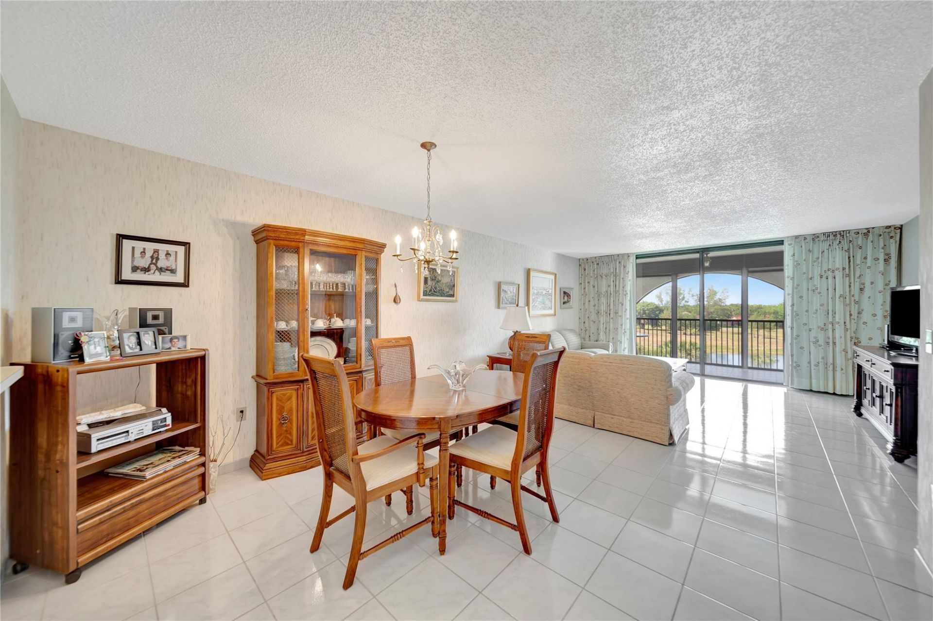 3521 Environ Boulevard, Unit B509, Lauderhill, FL 33319 Photo