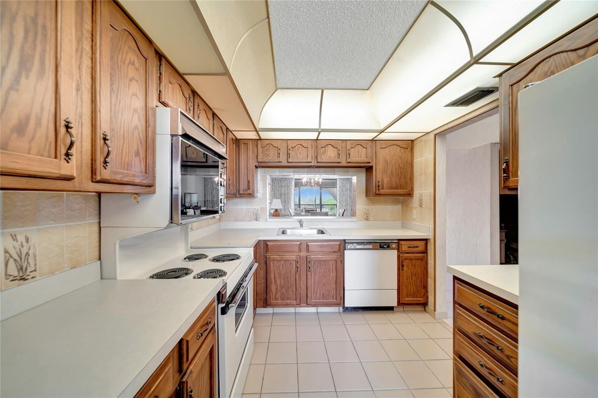 3521 Environ Boulevard, Unit B509, Lauderhill, FL 33319 Photo