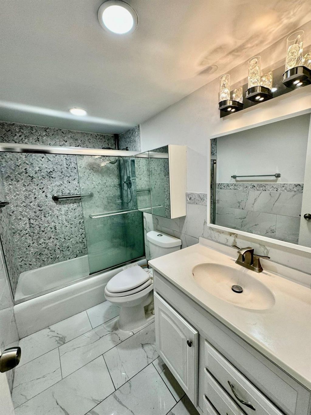 4250 Galt Ocean Drive, Unit 9G, Fort Lauderdale, FL 33308 Photo