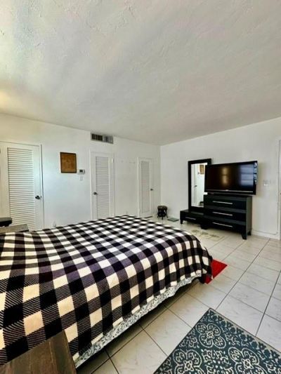 4250 Galt Ocean Drive, Unit 9G, Fort Lauderdale, FL 33308 Photo