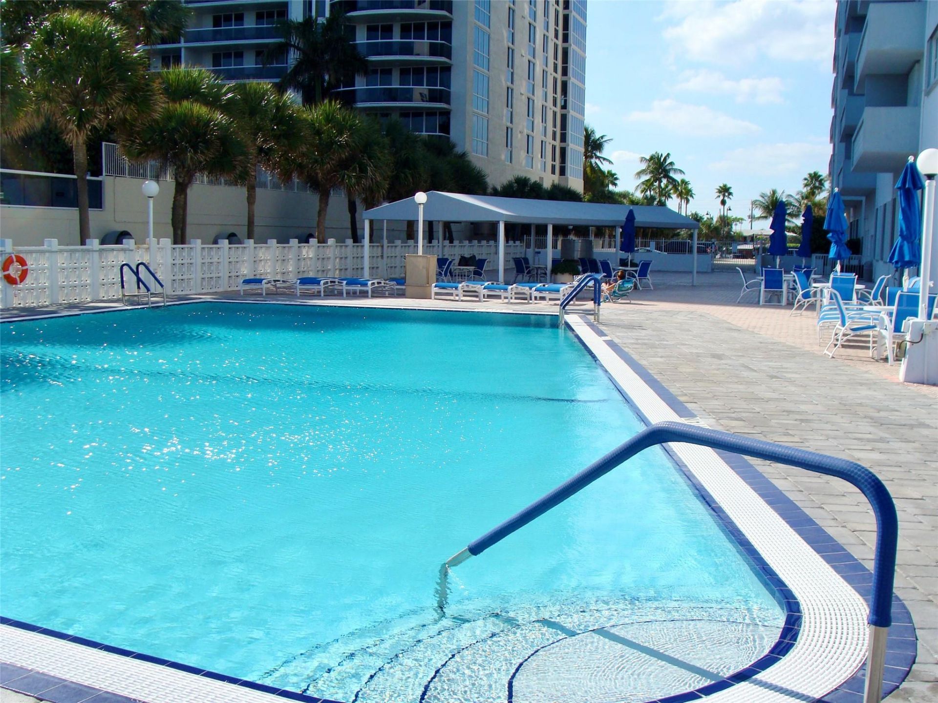 4250 Galt Ocean Drive, Unit 9G, Fort Lauderdale, FL 33308 Photo