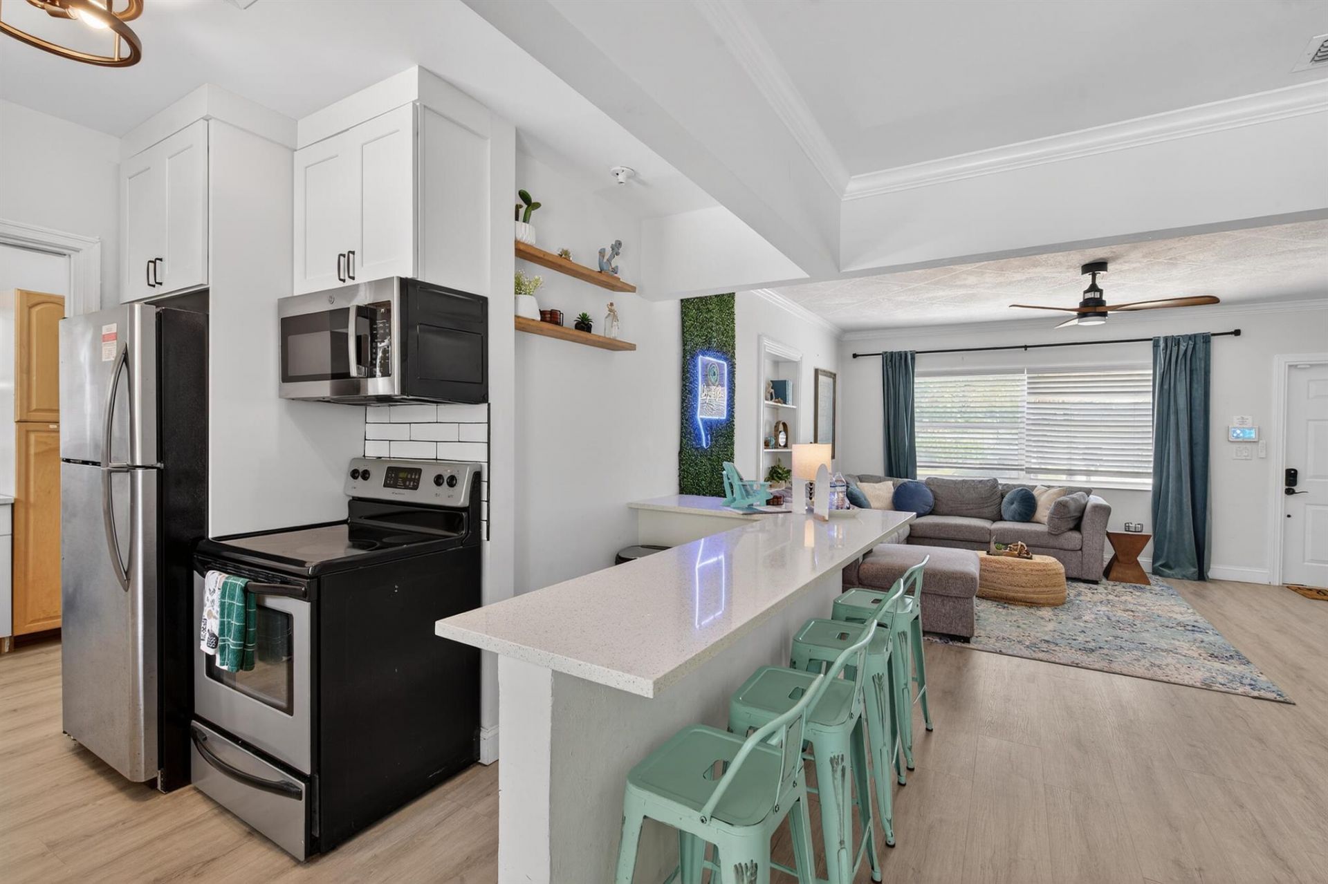 111 SW 3rd Court, Boynton Beach, FL 33435 Photo