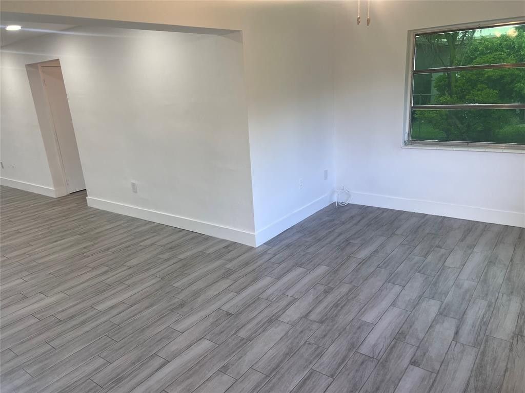 8361 NW 27th Place, Sunrise, FL 33322 Photo