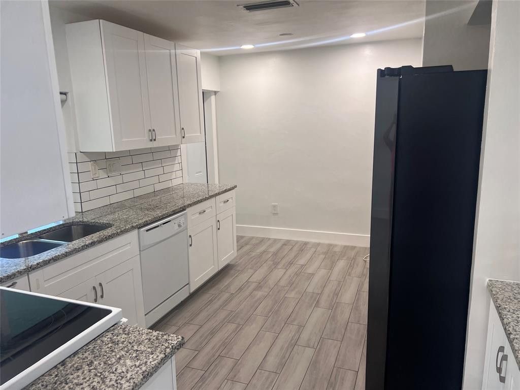 8361 NW 27th Place, Sunrise, FL 33322 Photo