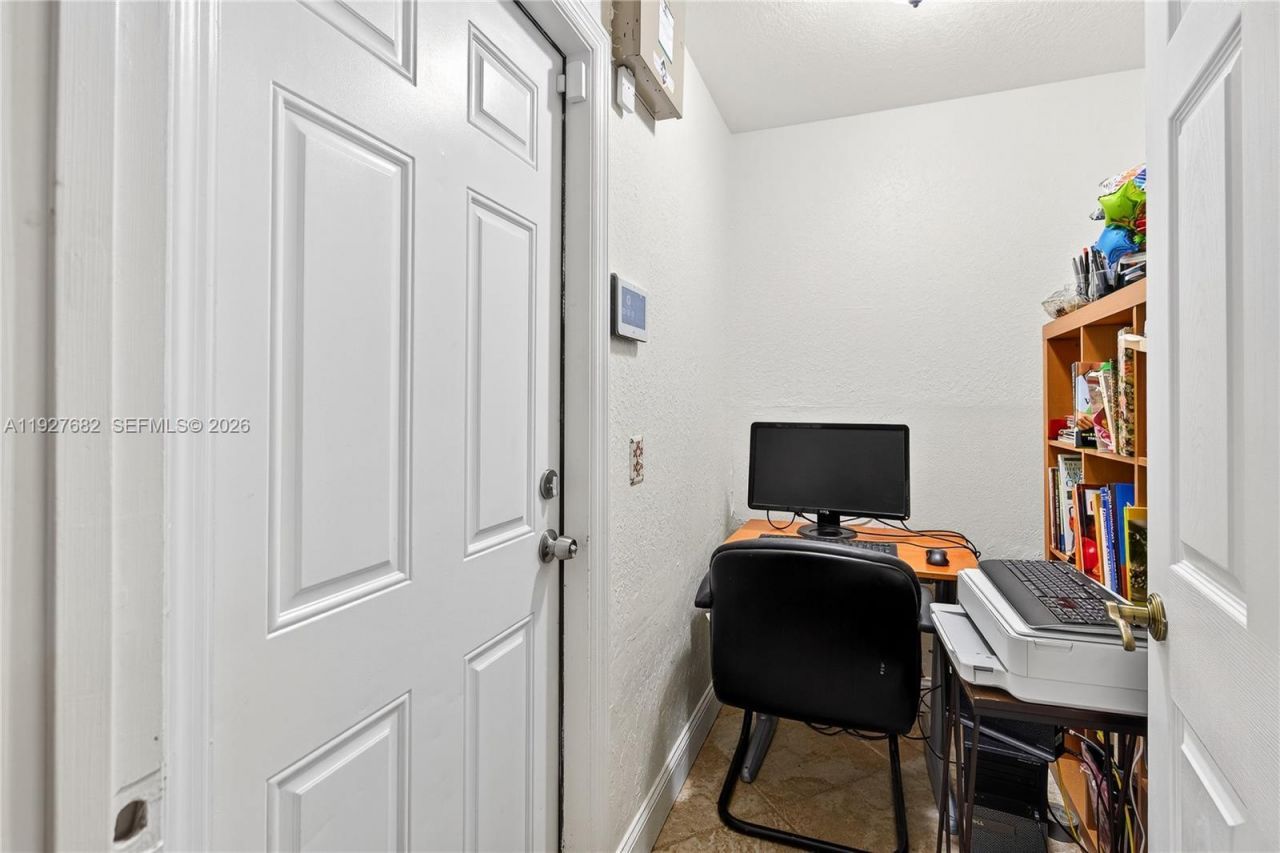 652 SW Prado Ave, Port Saint Lucie, FL 34983 Photo