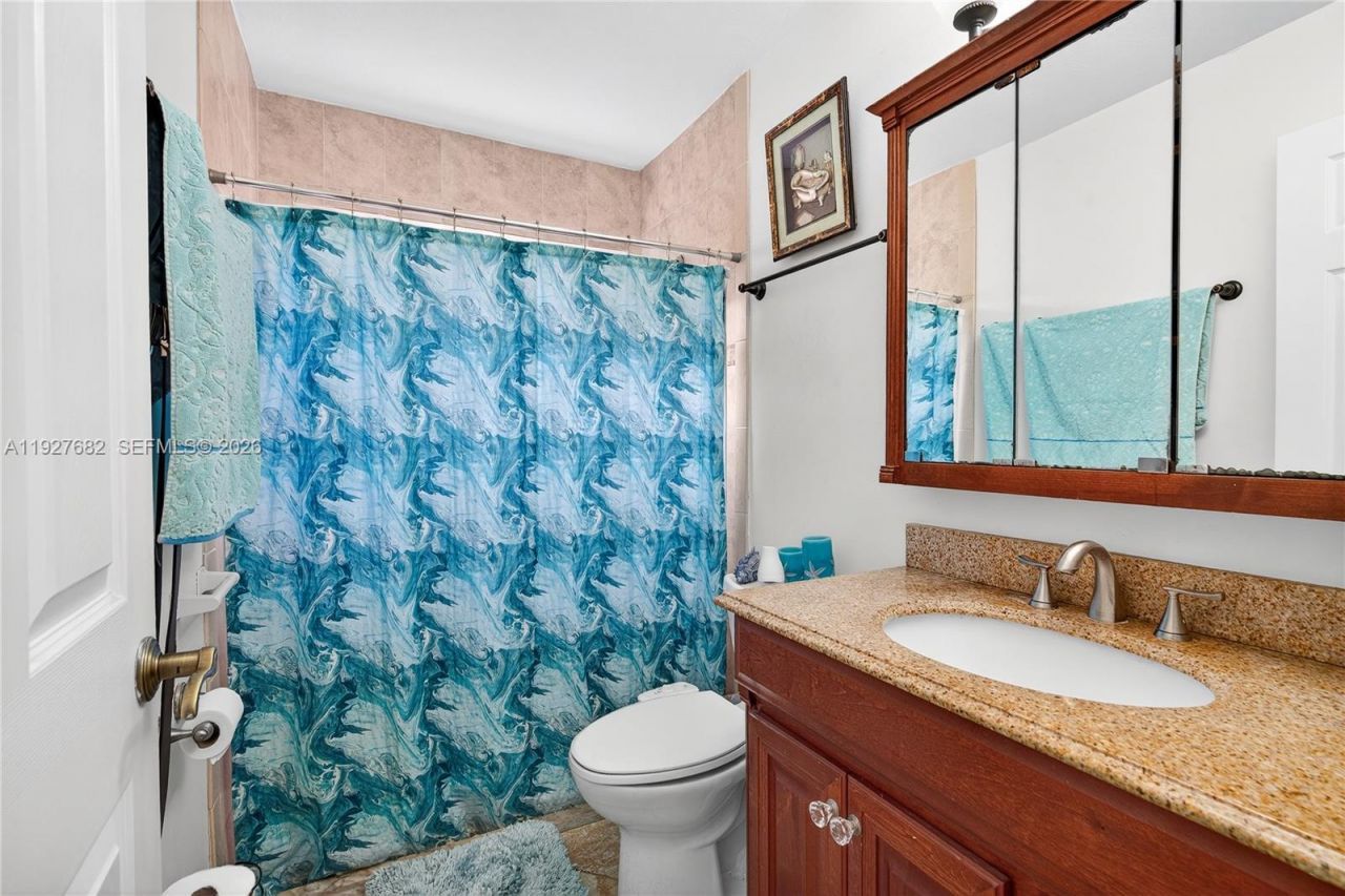 652 SW Prado Ave, Port Saint Lucie, FL 34983 Photo