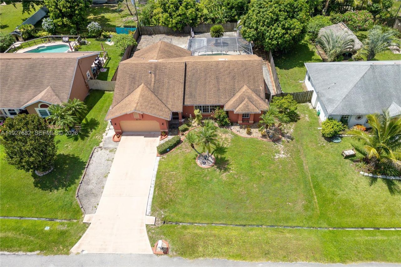 652 SW Prado Ave, Port Saint Lucie, FL 34983 Photo