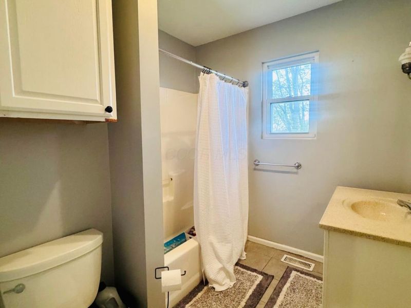 8627 N State Route 376 NW, McConnelsville, OH 43756 Photo 9