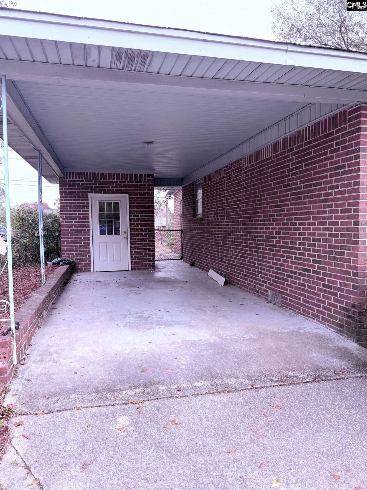 2223 Long Shadow Lane Photo 4