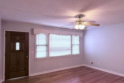 2223 Long Shadow Lane photo 4