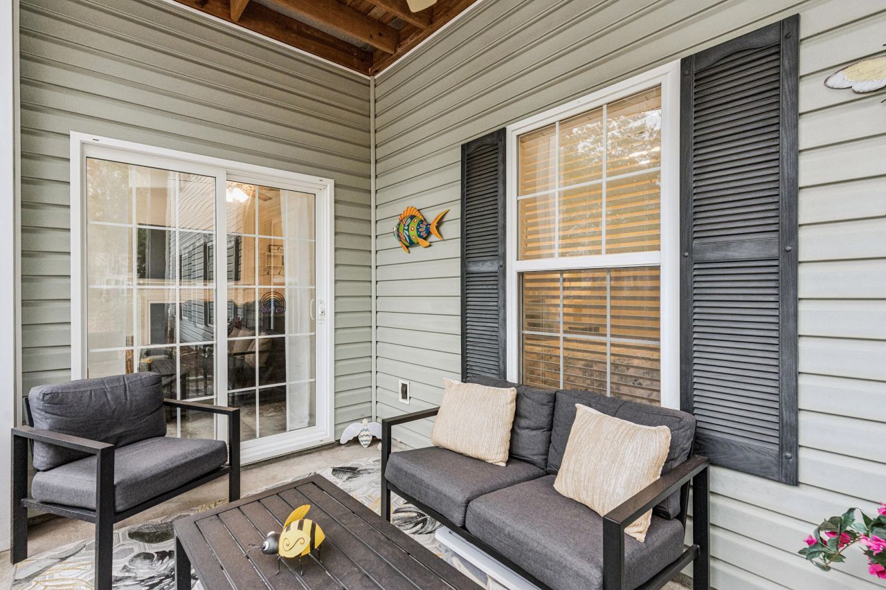 702 E Marymont Lane Photo 18