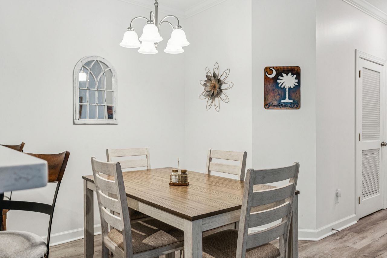 702 E Marymont Lane Photo 20