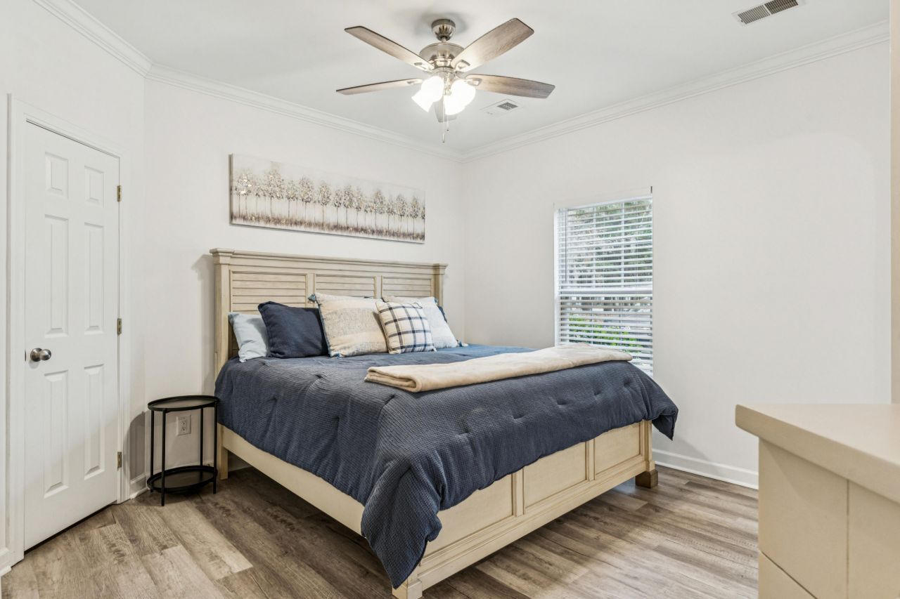 702 E Marymont Lane Photo 23