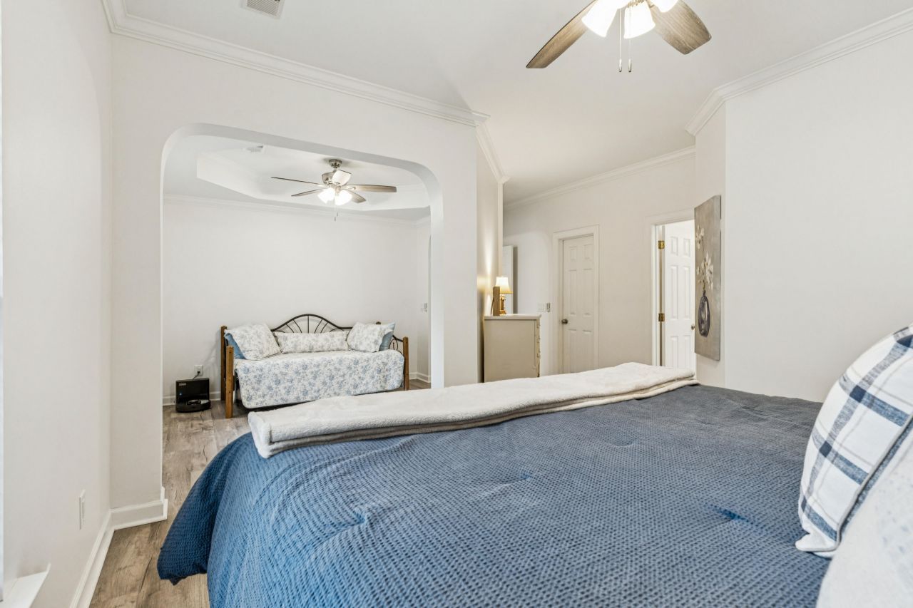 702 E Marymont Lane Photo 26