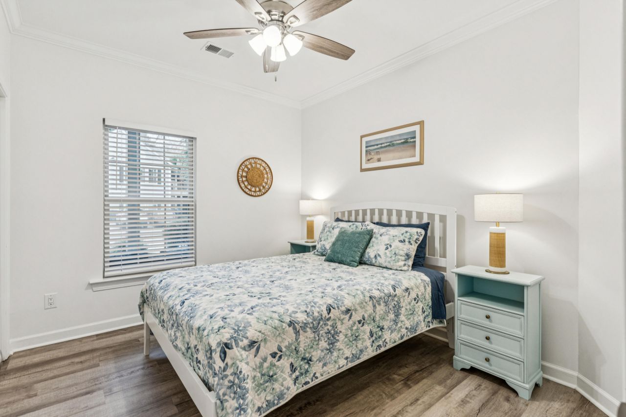 702 E Marymont Lane Photo 30