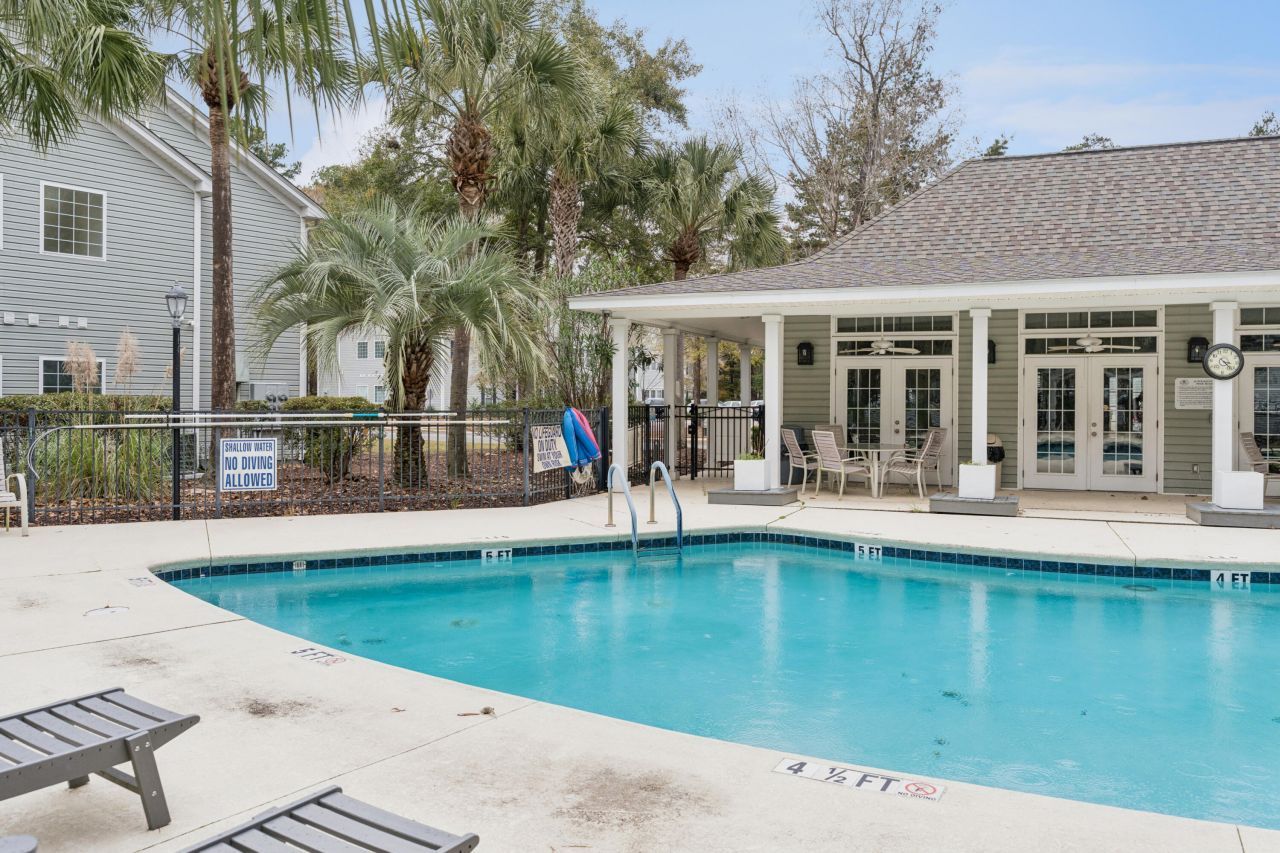 702 E Marymont Lane Photo 38