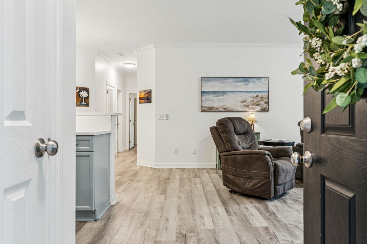 702 E Marymont Lane Photo 7