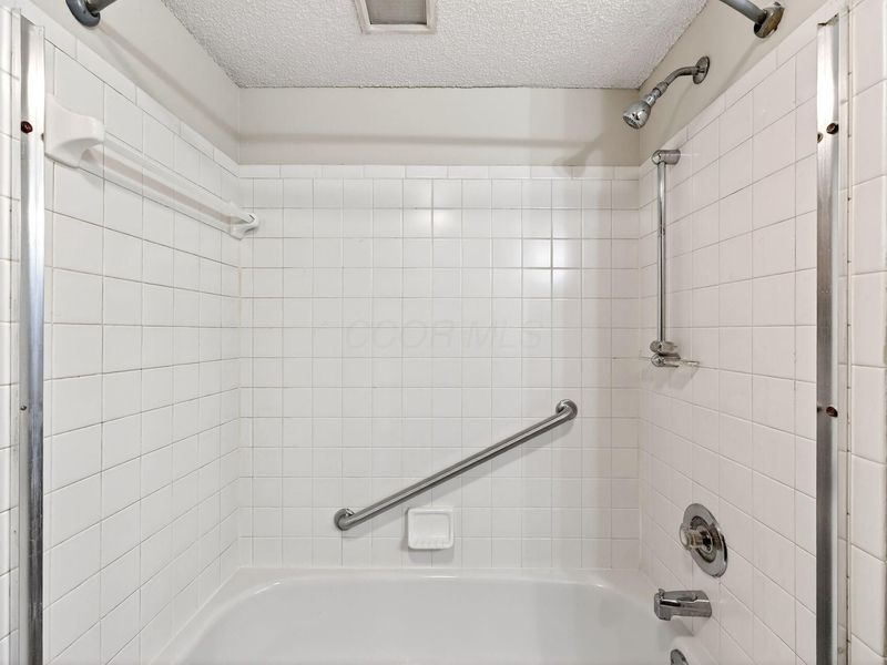 7150 E Main Street, Unit A207, Reynoldsburg, OH 43068 Photo 23