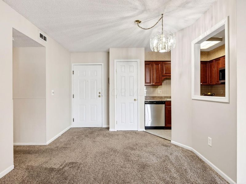 7150 E Main Street, Unit A207, Reynoldsburg, OH 43068 Photo 4